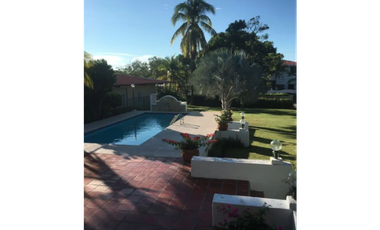 CASA DE PLAYA CON PISCINA EN VENTA, CORONADO (6)