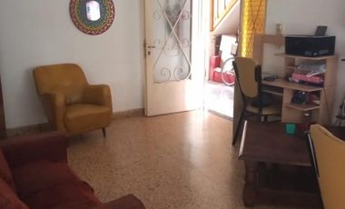CASA MULTIFAMILIAR EN MARTIN CORONADO A CUADRAS DE LA ESTACION