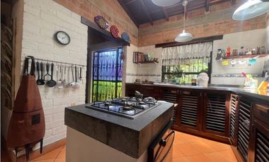 CASA FINCA RÚSTICA ENTRE COPACABANA Y GIRARDOTA