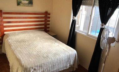 Casa para 2 Familias en venta en Wilde Oeste