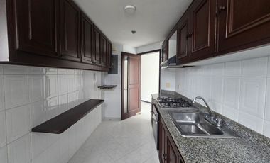 apartamento en venta en el refugio. Cod V8487258