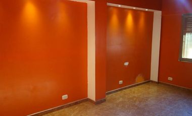 Casa PH en venta en Moron Sur