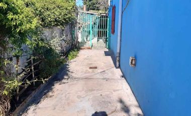 Casa con Departamento en venta en Burzaco Este