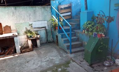 Casa con Departamento en venta en Burzaco Este