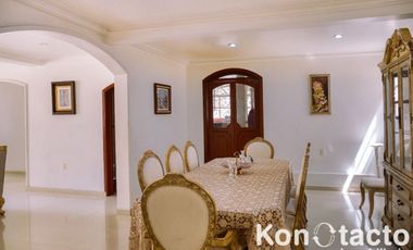 CASA EN VENTA EN JARDINES DEL AJUSCO, NUNKINI, TLALPAN HERMOSA