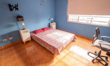 VENTA DUPLEX 4AMB COCHERA Y PATIO. TEMPERLEY