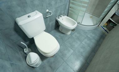 VENTA DUPLEX 4AMB COCHERA Y PATIO. TEMPERLEY