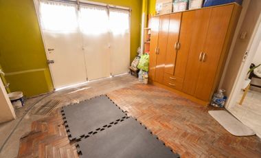 VENTA DUPLEX 4AMB COCHERA Y PATIO. TEMPERLEY