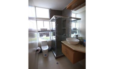 Departamento en venta, sector Tonsupa, Edificio Diamond Beach