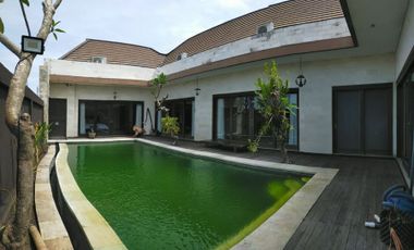 Villa Canggu Echobeach near beach Bali