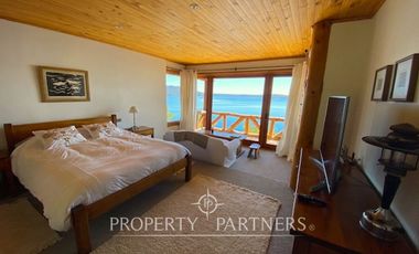 Casa con increíble vista y playa - Arriendo verano 2025.