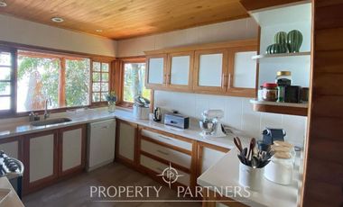 Casa con increíble vista y playa - Arriendo verano 2025.