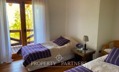 Casa con increíble vista y playa - Arriendo verano 2025.