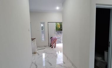 RUMAH BARU 2 LANTAI, SIAP HUNI, DEKAT KAMPUS UDAYANA DI JIMBARAN