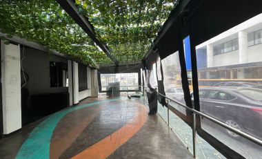 Local comercial Local en renta en Bosques de las Palmas