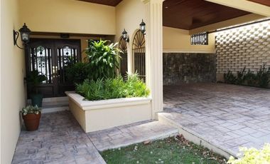 VENTA CASA EN BETANIA 3REC 395M2