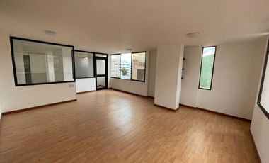 oficina en arriendo/venta en lago gaitan. Cod A17149