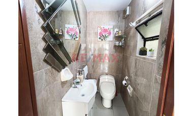 Casa Comercial En Alquiler – Barranco 🚨