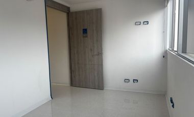 consultorio en arriendo en centro comercial mayorca, torre medica. Cod A9433517