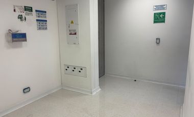 consultorio en arriendo en centro comercial mayorca, torre medica. Cod A9433517