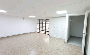 casa en arriendo en estadio. Cod A9278252