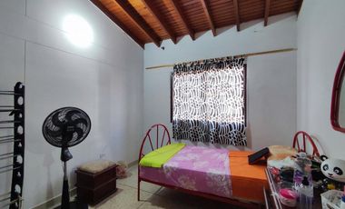 casa en venta en av. libertadores, linares. Cod V26751