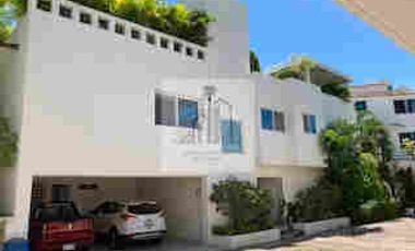 CASA EN VENTA ZONA DIAMANTE