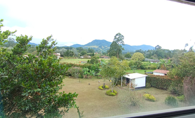 finca en venta en via la ceja la union. Cod V400543