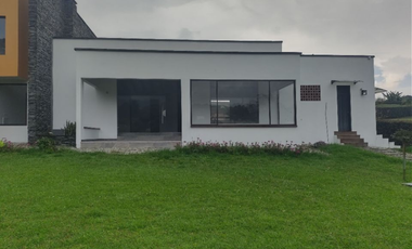 finca en venta en via la ceja la union. Cod V400543