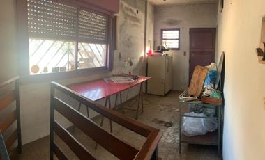 PH EN ESQUINA EN PLANTA BAJA