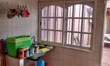 Casa PH en venta en Moron Sur
