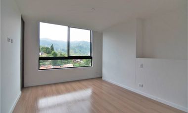 PR11662. APARTAMENTO A LA RENTA EN SECTOR LOMA DE LAS BRUJAS, ENVIGADO.