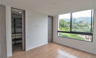 PR11662. APARTAMENTO A LA RENTA EN SECTOR LOMA DE LAS BRUJAS, ENVIGADO.