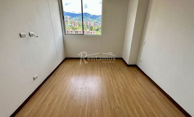 apartamento en arriendo en el esmeraldal. Cod A776310