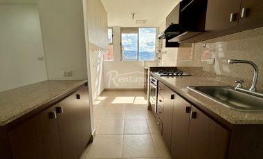 apartamento en arriendo en el esmeraldal. Cod A776310