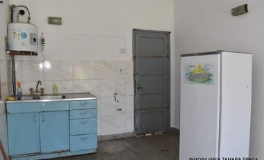 CASA EN LOTE A DOS CUADRAS DEL PARQUE GOLF