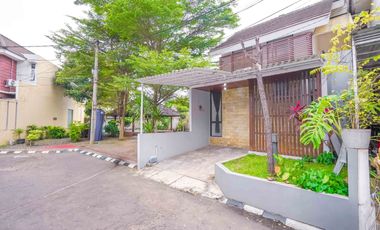 Rumah Terawat 14 Menit ke Gerbang Tol Kukusan 3 Bebas Banjir J-41876