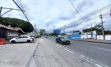 apartamento en arriendo/venta en flor alba campestre piso 18. Cod A13592