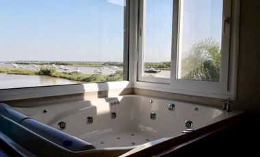 VENTA DE CASA EN EL DELTA TIGRE CLUB NÁUTICO ISLA SANTA MÓNICA