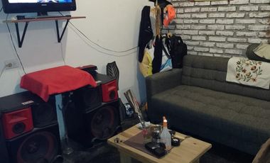 Vendo Depto. en dos plantas U$S 15.000 y cuotas.