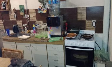 Vendo Depto. en dos plantas U$S 15.000 y cuotas.