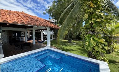 VENDO CASA DE PLAYA FRENTE AL MAR, RIO HATO (2)
