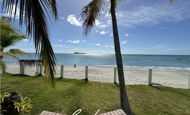 VENDO CASA DE PLAYA FRENTE AL MAR, RIO HATO (2)