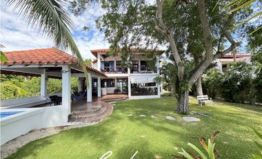 VENDO CASA DE PLAYA FRENTE AL MAR, RIO HATO (2)