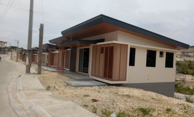 READY FOR OCCUPANCY 2- bedroom bungalow house and lot for sale in Amoa Compostela Cebu