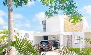 Casa Merida Yucatan Conkal botánico residencial