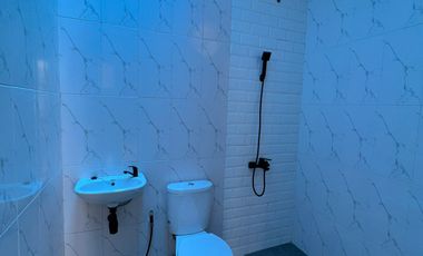 Disewakan Rumah Baru 2 lantai siap Huni di Utan Kayu, Jakarta Timur