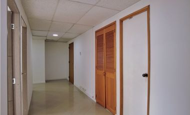 Oficina en venta, Manila, Medellín
