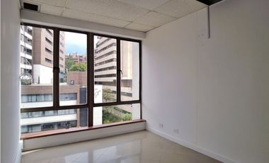 Oficina en venta, Manila, Medellín