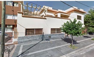 Casa en venta en Ramos Mejia Sur